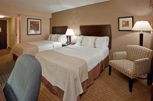 фото отеля Holiday Inn St. Louis-Airport