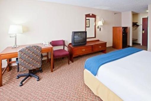 фото отеля Holiday Inn Express Bluffton