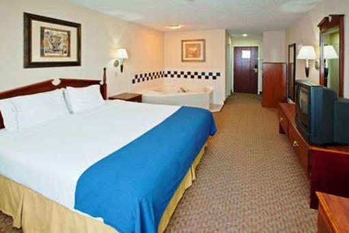 фото отеля Holiday Inn Express Bluffton