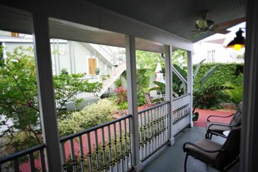 фото отеля Five Continents Bed and Breakfast