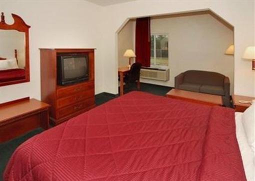 фото отеля Comfort Inn Pensacola - Pine Forest