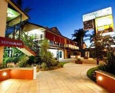 фото отеля Cattleman's Country Motor Inn