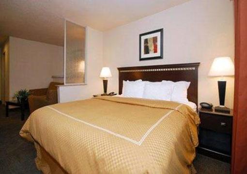 фото отеля Comfort Suites Grand Prairie