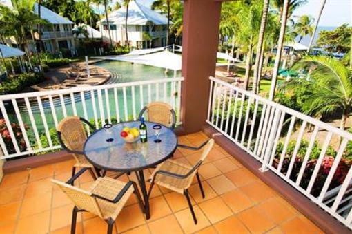 фото отеля Coral Sands Beachfront Resort