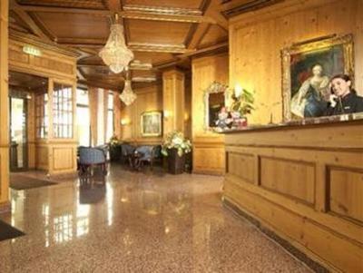 фото отеля King's Hotel Center