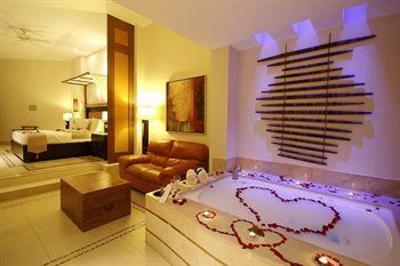 фото отеля Adonis Resort Tulum