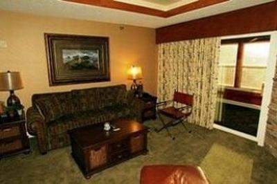 фото отеля Stoney Creek Inn - Des Moines