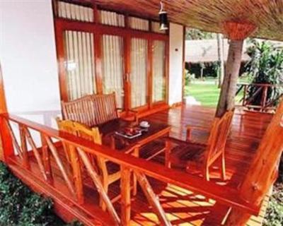 фото отеля Lipa Lodge Beach Resort