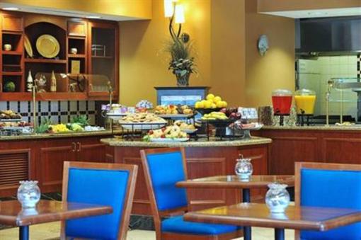 фото отеля Hilton Garden Inn Virginia Beach Town Center