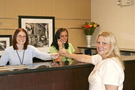 фото отеля Hampton Inn Marysville