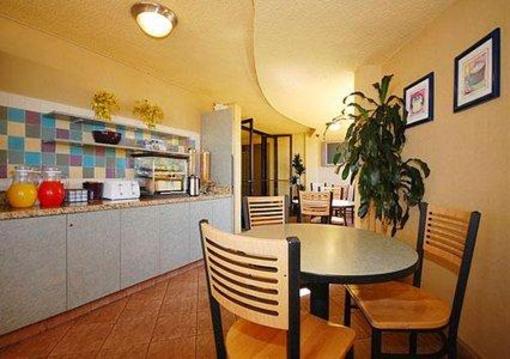 фото отеля Quality Inn & Suites Hermosa Beach