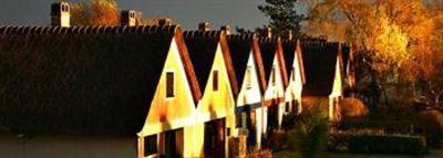 фото отеля Hoteldorf Seepark Weiden