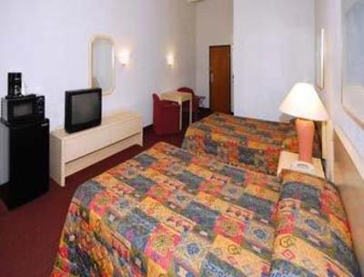 фото отеля Econo Lodge Bay City