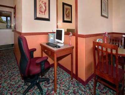 фото отеля Econo Lodge Bay City