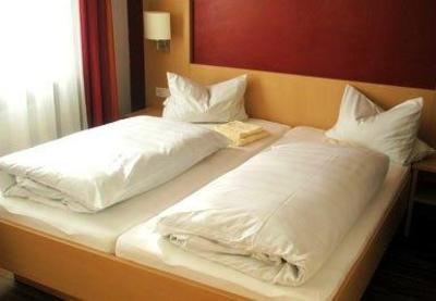 фото отеля Hotel Gasthof Pension Riebel