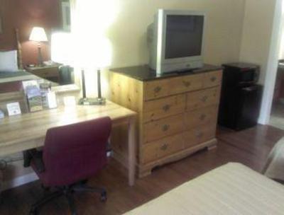 фото отеля Knights Inn Knoxville Keep Tryst Road