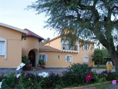фото отеля Hostal Victoria Villa Giardino