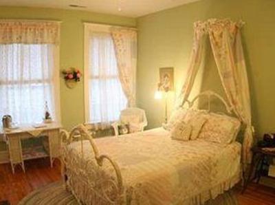 фото отеля Cornerstone Inn Bed and Breakfast