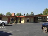 Madill Inn
