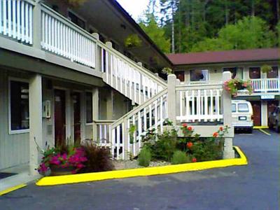 фото отеля Belfair Motel
