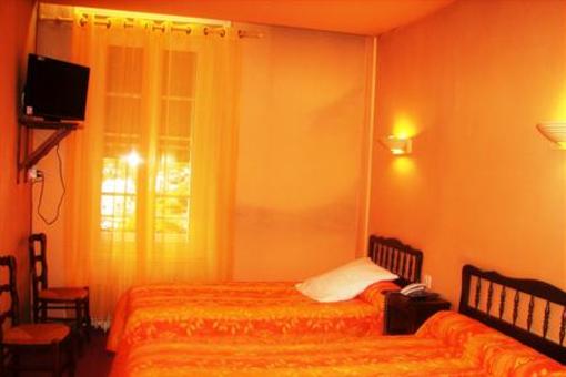 фото отеля Logis Le Centre