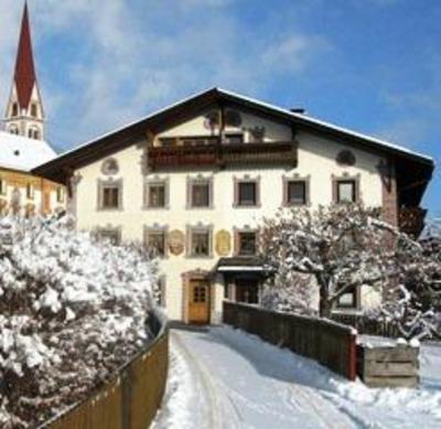 фото отеля Pircher Maes Ferienappartement Telfes im Stubai