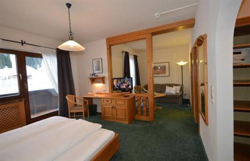 фото отеля Hotel Landhaus Laerchenhof