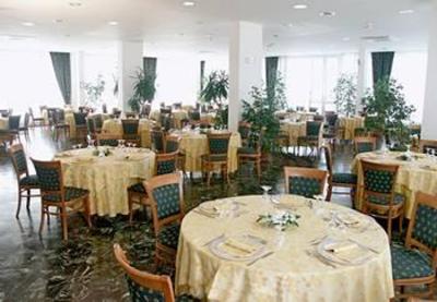 фото отеля Holidays Hotel Torre del Greco