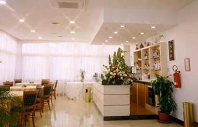 фото отеля Holidays Hotel Torre del Greco