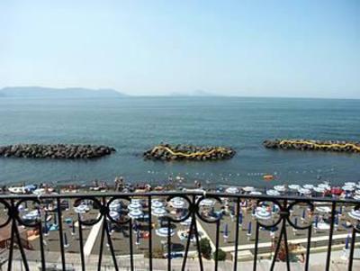 фото отеля Holidays Hotel Torre del Greco