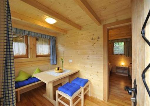 фото отеля Adventure Camp