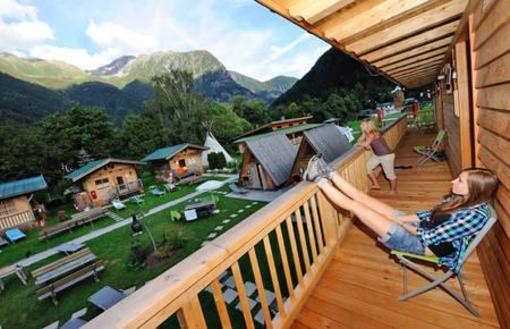 фото отеля Adventure Camp
