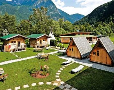 фото отеля Adventure Camp