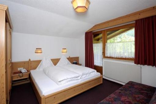 фото отеля Bruckenhof Hotel Garni Finkenberg