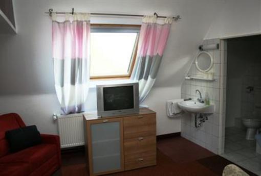 фото отеля Hotel Tannenhof Monchengladbach