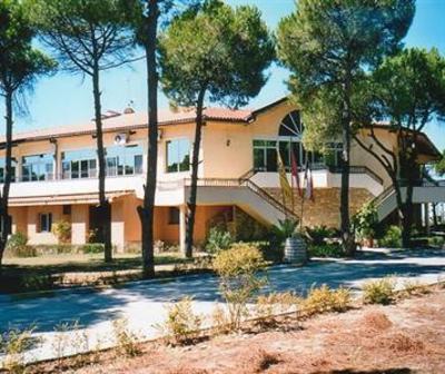 фото отеля Mali i Robit Resort Kavaje