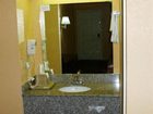 фото отеля Redwood Inn and Suites