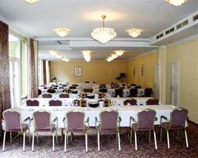 фото отеля Hotel Cap Polonio Pinneberg