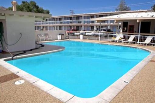 фото отеля Holiday Motel Winnemucca