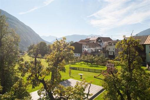 фото отеля Gasthaus Sonne Tarrenz