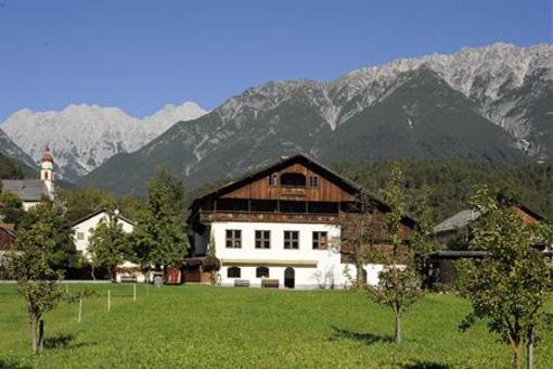 фото отеля Gasthaus Sonne Tarrenz