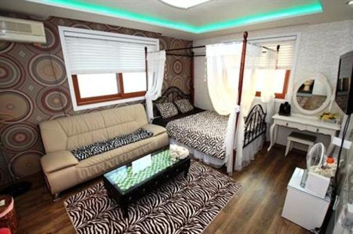 фото отеля Incheon Airport Iris Guesthouse