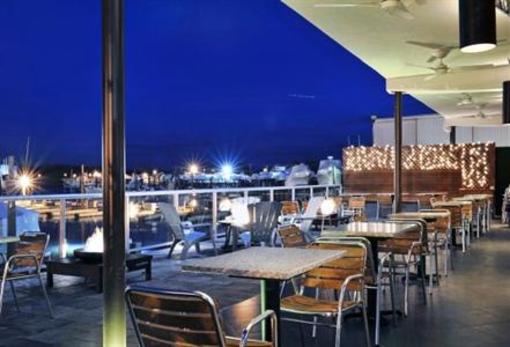 фото отеля The Freeport Inn and Marina