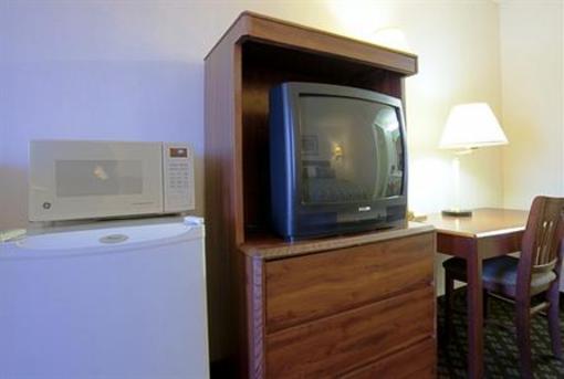 фото отеля Americas Best Value Inn & Suites Williamstown