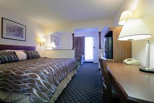 фото отеля Americas Best Value Inn & Suites Williamstown