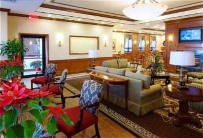 фото отеля Holiday Inn Express Lynbrook