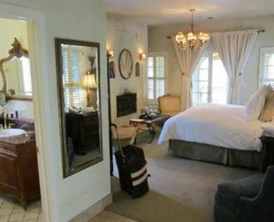 фото отеля Kenwood Inn and Spa