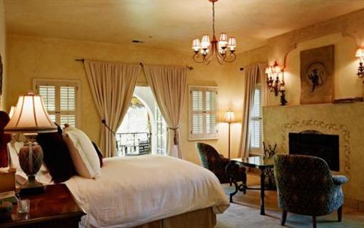 фото отеля Kenwood Inn and Spa