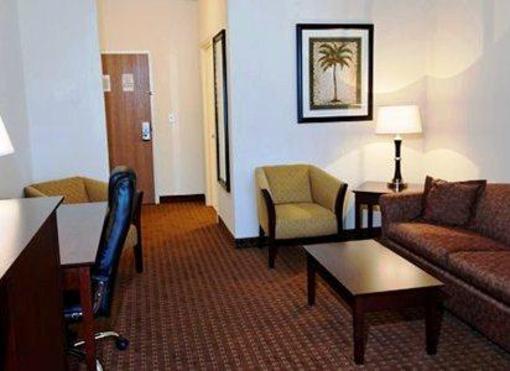фото отеля Comfort Inn & Suites Crestview