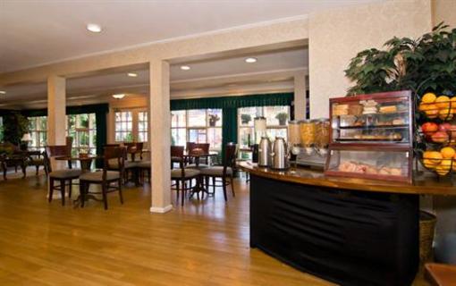 фото отеля Best Western Woodbury Inn